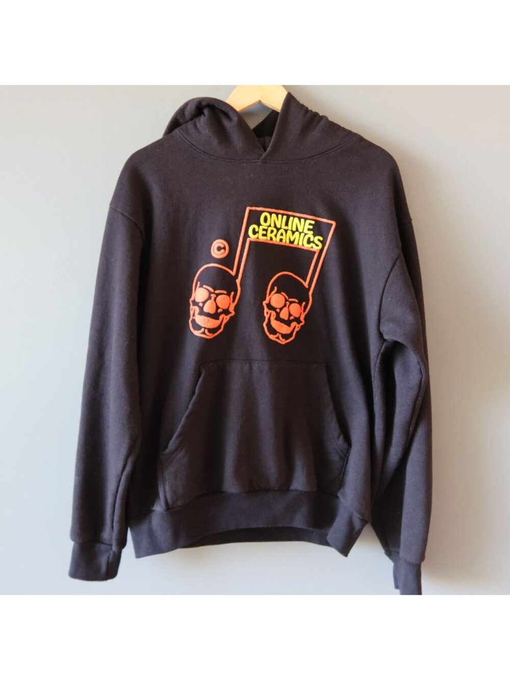 Online Ceramics Skull Music Note Hoodie Mens Medium Black Sweater Pullover